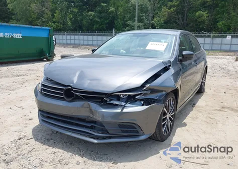 2015 Volkswagen Jetta 1.8T Se from USA, damaged, VIN 3VWD07AJ4FM353782